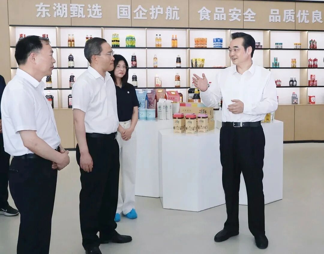 史志军来区调研食品安全工作